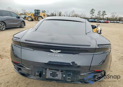 2018 Aston Martin Db11 z USA, uszkodzony, nr VIN SCFRMFAV8JGL03692